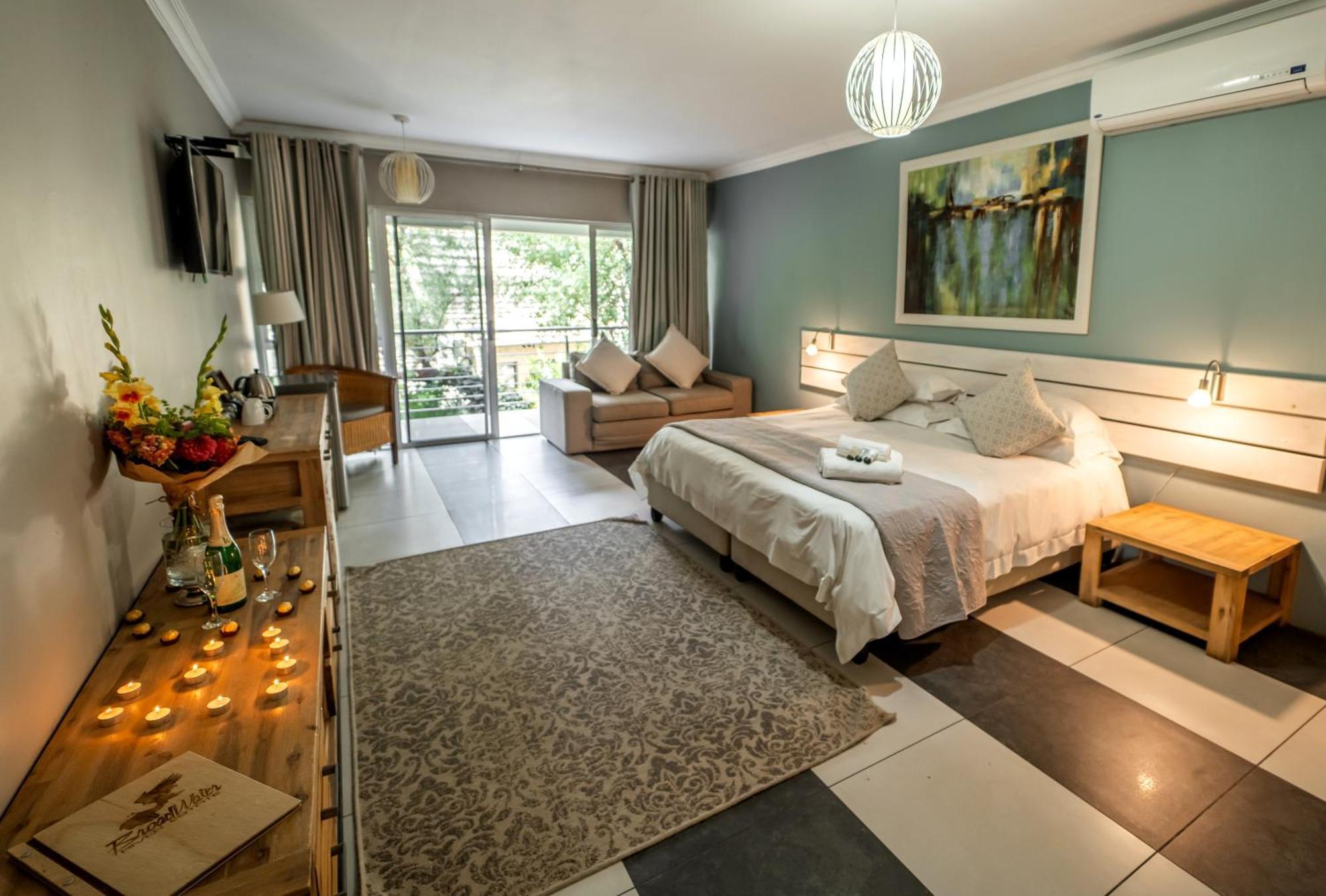 Broadwater River Estate Douglas Esterno foto